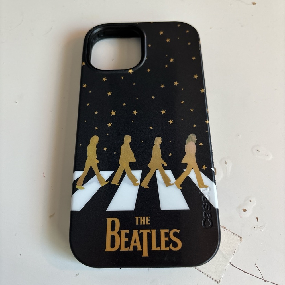 Casely Iphone 15 Black and Gold Beatles iPhone Case